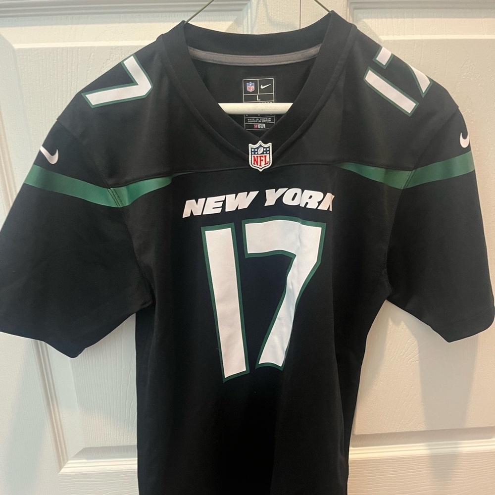 Youth Large Nike New York Jets Garrett Wilson jersey